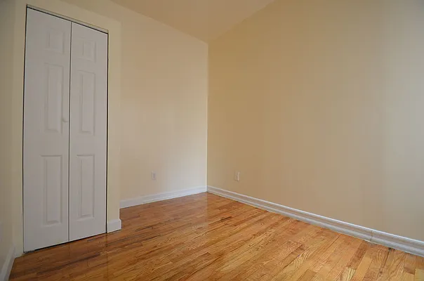 Rented by CITY SKYLINE REALTY INC | media 7