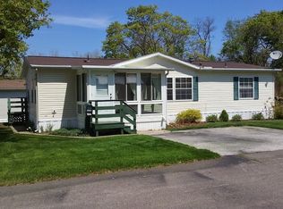 20 2nd St, Madison, OH 44057