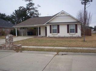 7000 Oak Cove Dr, Biloxi, MS 39532
