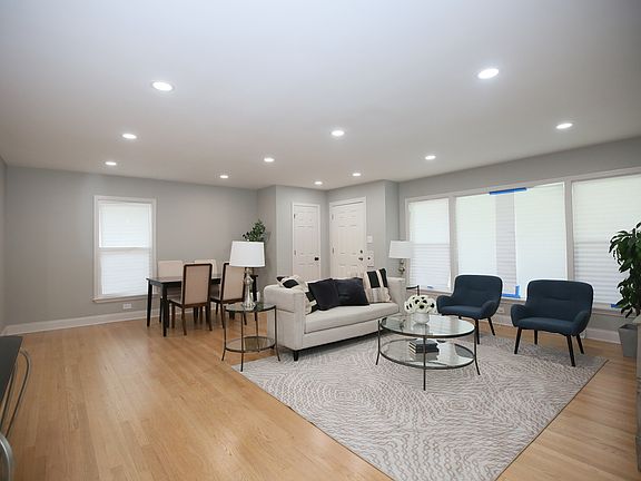 5th image of 4951 Howard St