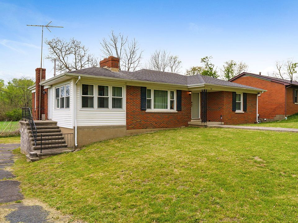 119 Oak St, Midway, KY 40347 MLS 23007294 Zillow