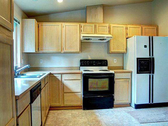 2nd image of 17806 5th Ave NE