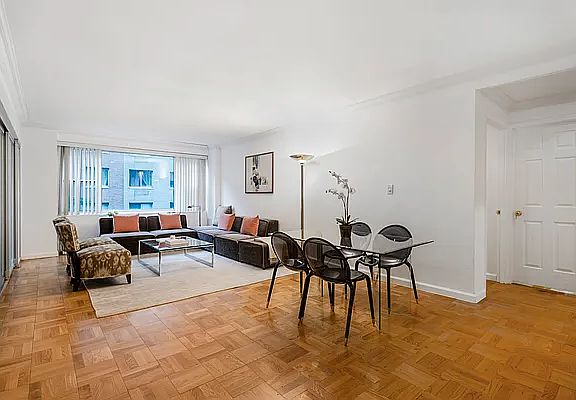 3rd image of 340 E 64th St APT 4F