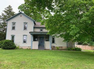 603 McCarthy St APT 3, Howell, MI 48843