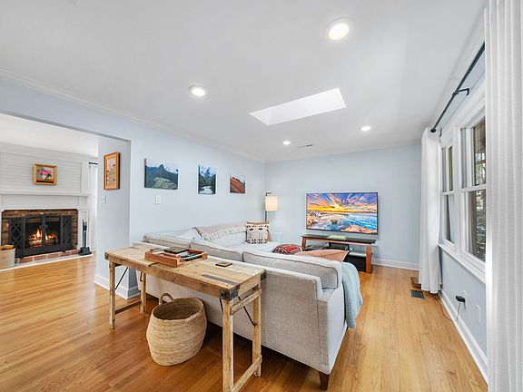 3rd image of 1540 Ferrell Rd