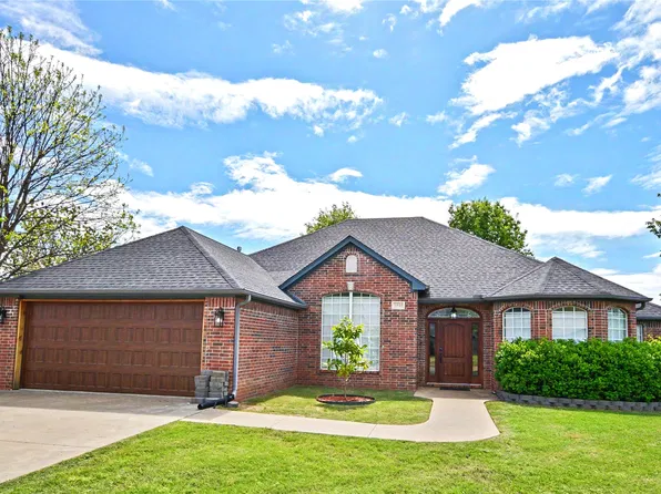 3885 Lexington Ave, Tahlequah, OK 74464