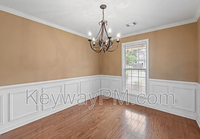 4858 High Meadows Dr — Photo 4