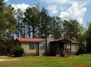 1054 River Rd, Elberton, GA 30635