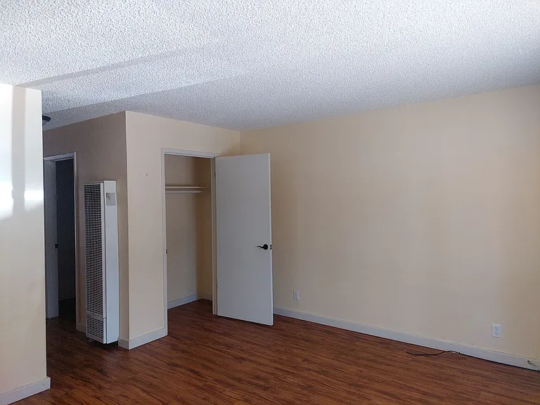 921 Macinaw Rd — Photo 12