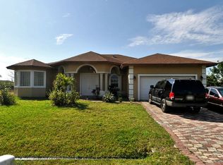 672 SW McCoy Ave, Port Saint Lucie, FL 34953