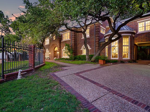 4th image of 2605 Velasquez Dr