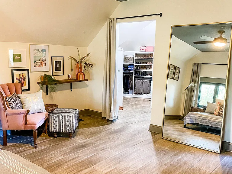 1140 S Floyd St — Photo 45