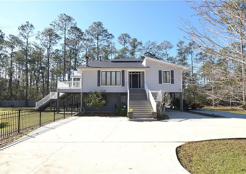 1st image of 59325 Cypress Bayou Ln