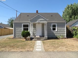 1012 6th St, Springfield, OR 97477