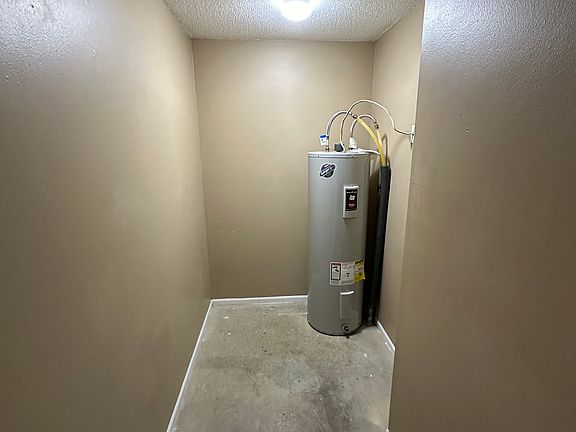4th image of 1530 W 14th St