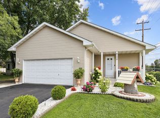 6175 E River Rd, Minneapolis, MN 55432