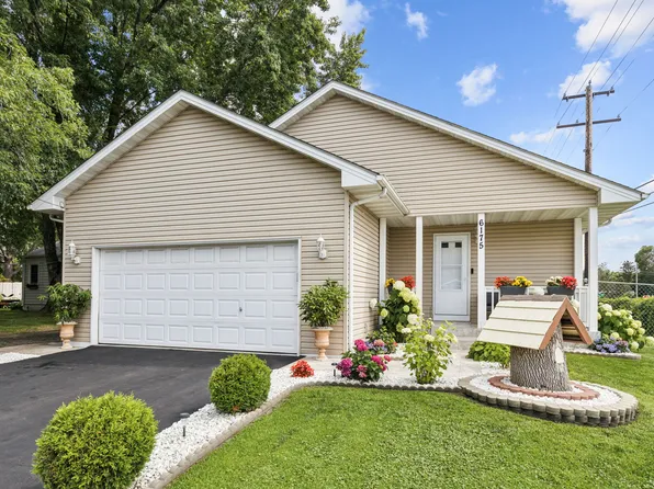 6175 E River Rd, Minneapolis, MN 55432