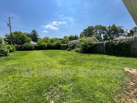4th image of 2035 Kildare Ave