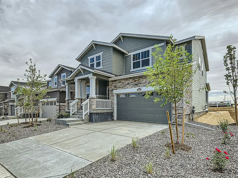2094 S Fultondale Ct — Photo 2