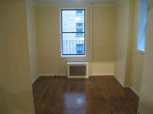 Rented by Evans Real Estate | media 8