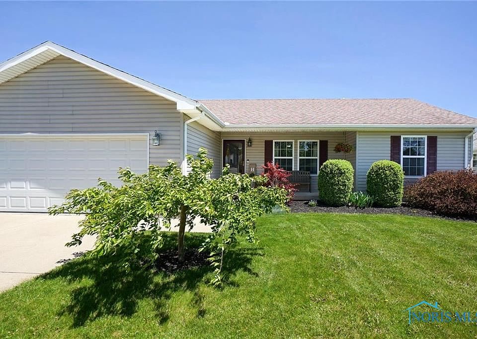 1st image of 667 Apple Blossom Ln