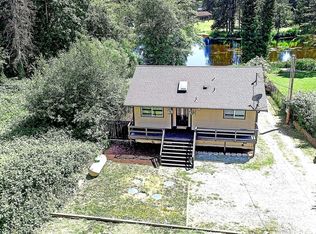 1441 Lake Dr, Camano Island, WA 98282