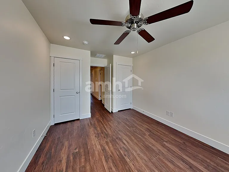 9309 W Wabash St — Photo 14