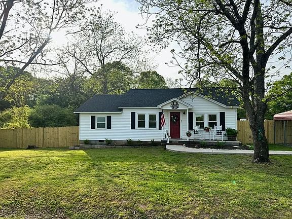 2nd image of 126 Breazeale Dr