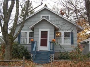 6 Cypress St, Chelmsford, MA 01824