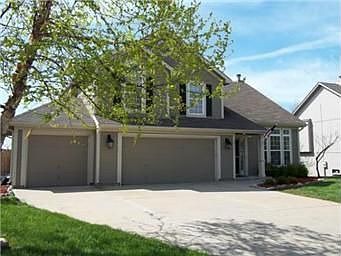 5850 Meadowlark Dr.