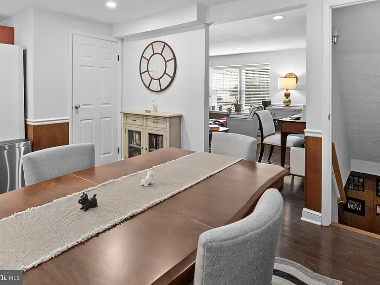 8113 Loving Forest Ct — Photo 16