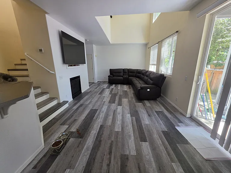5292 Wales Dr #5292 — Photo 21