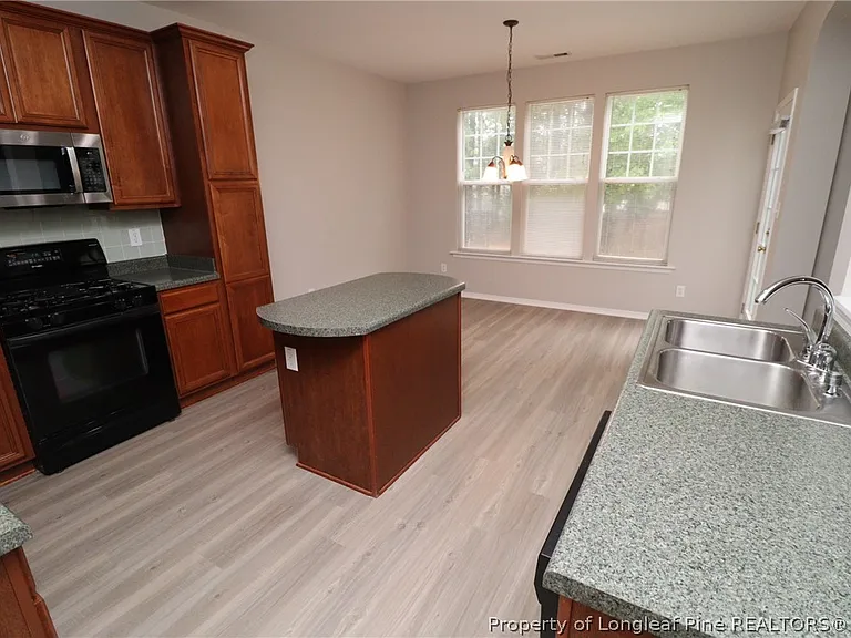 104 Bell Tower Way — Photo 15
