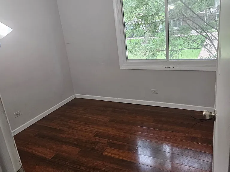 1117 Court G — Photo 12