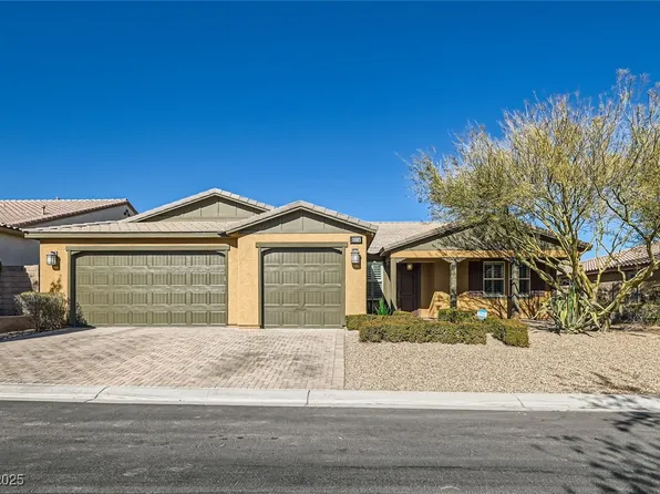 8514 Garnet Lake Ave, Las Vegas, NV 89113