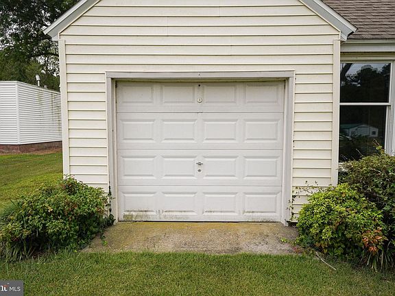 5th image of 24849 Deal Island Rd