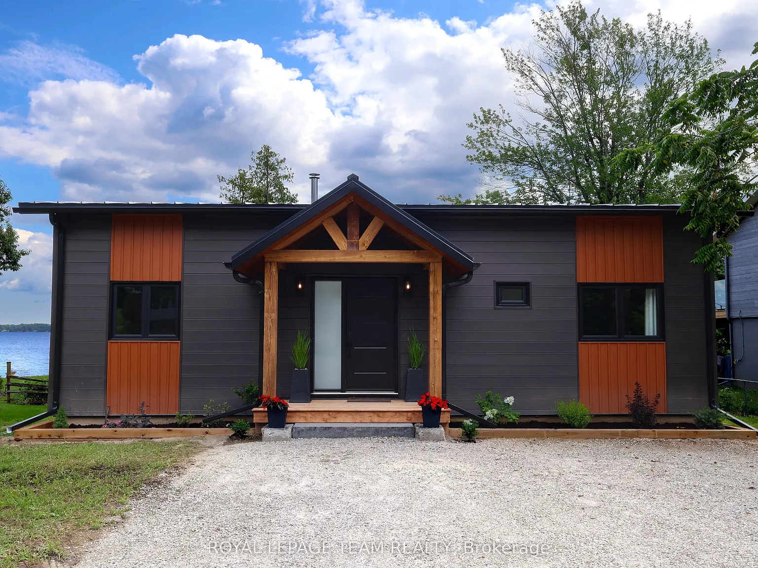3 bed, $3,800 — Photo 2