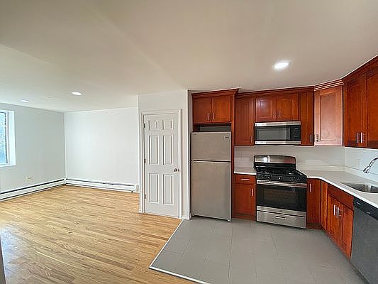 1st image of 949 Herkimer St #3F