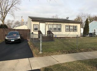2254 Ottawa Rd, Waukegan, IL 60087