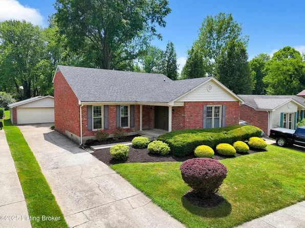 9212 Marse Henry Dr, Jeffersontown, KY 40299