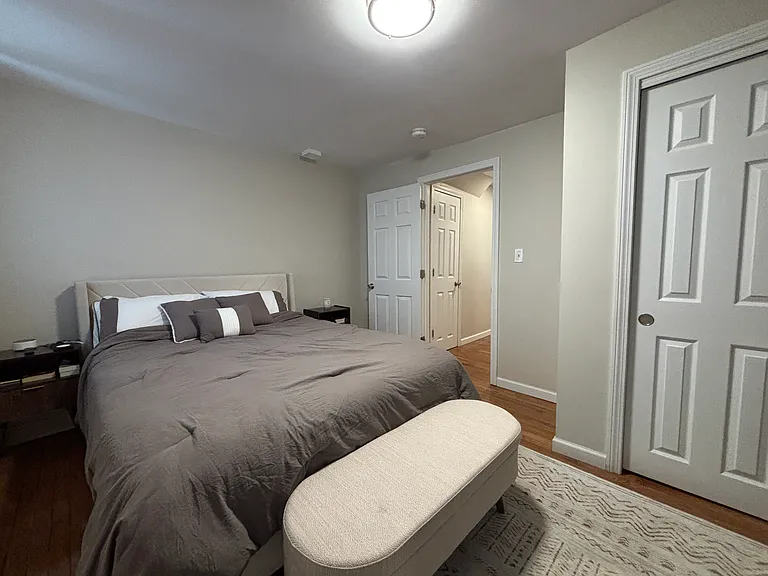 52 Irving St #B — Photo 4