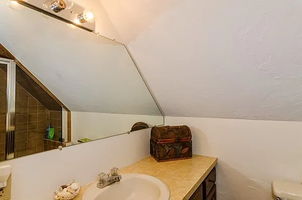 21 Eliot St — Photo 14