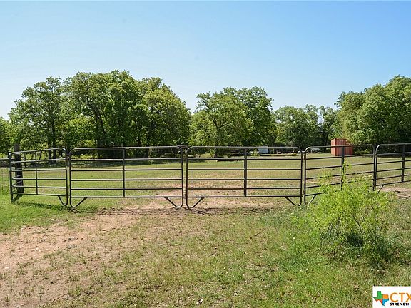 3rd image of 317 Lois Ln