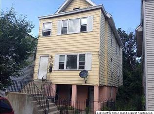 233 N Burgher Ave, Staten Island, NY 10310