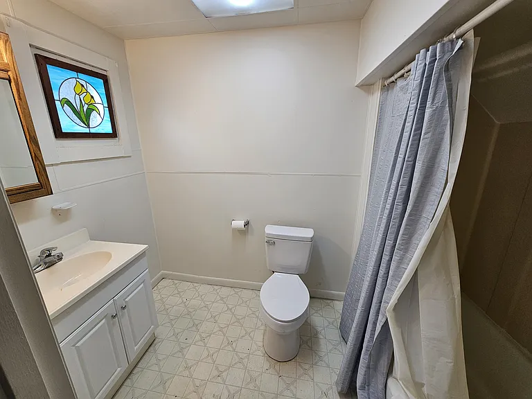 321 Jerome St — Photo 1