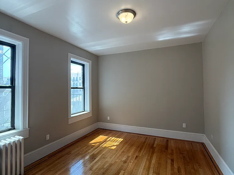 SAMPLE IMAGES SHOW. THE APARTMENT IS AVAILABLE IN AUGUST AND IS DESIGNATED AS A SUPERINTENDENT UNIT.
INQUIRE FOR MORE INFORMATION