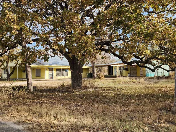 1001 S Boundary, Burnet, TX 78611