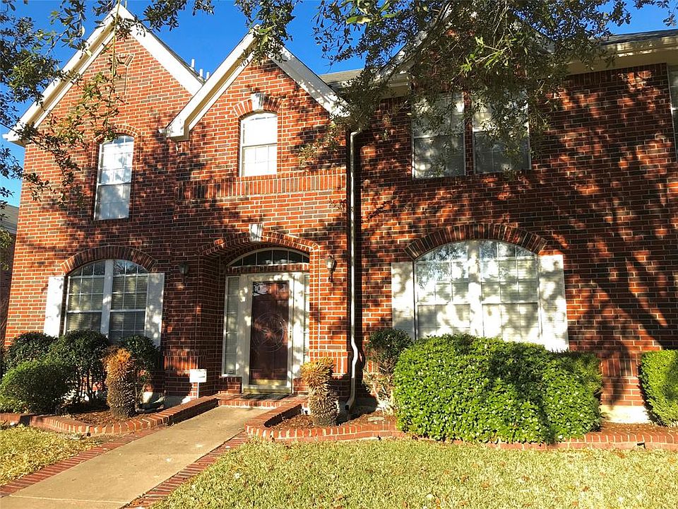 1st image of 3406 Willowcreek Dr