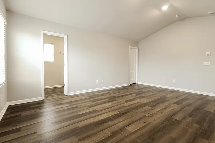 3025 Wingadee Dr — Photo 6