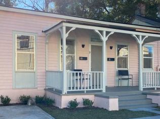 9 W 48th St #A, Savannah, GA 31405